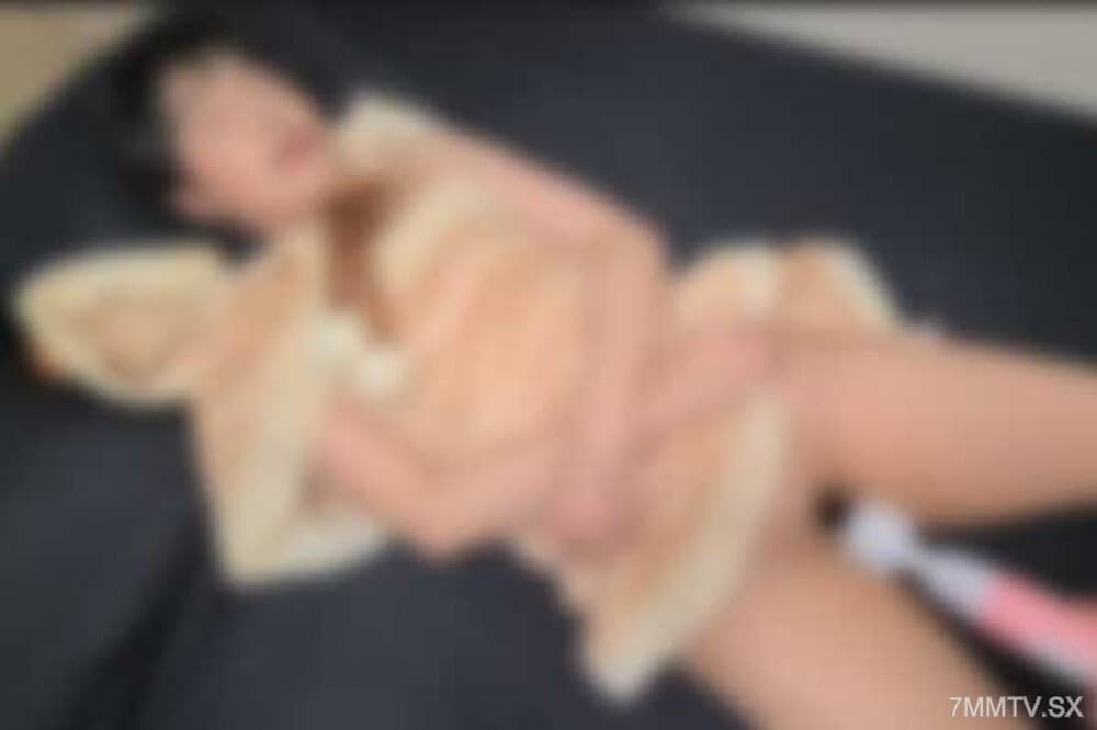 FC2-PPV-4815040 Rapidly Mature 21-Year-Old Most Attractive Coser-Tuber | FC2 Market poster