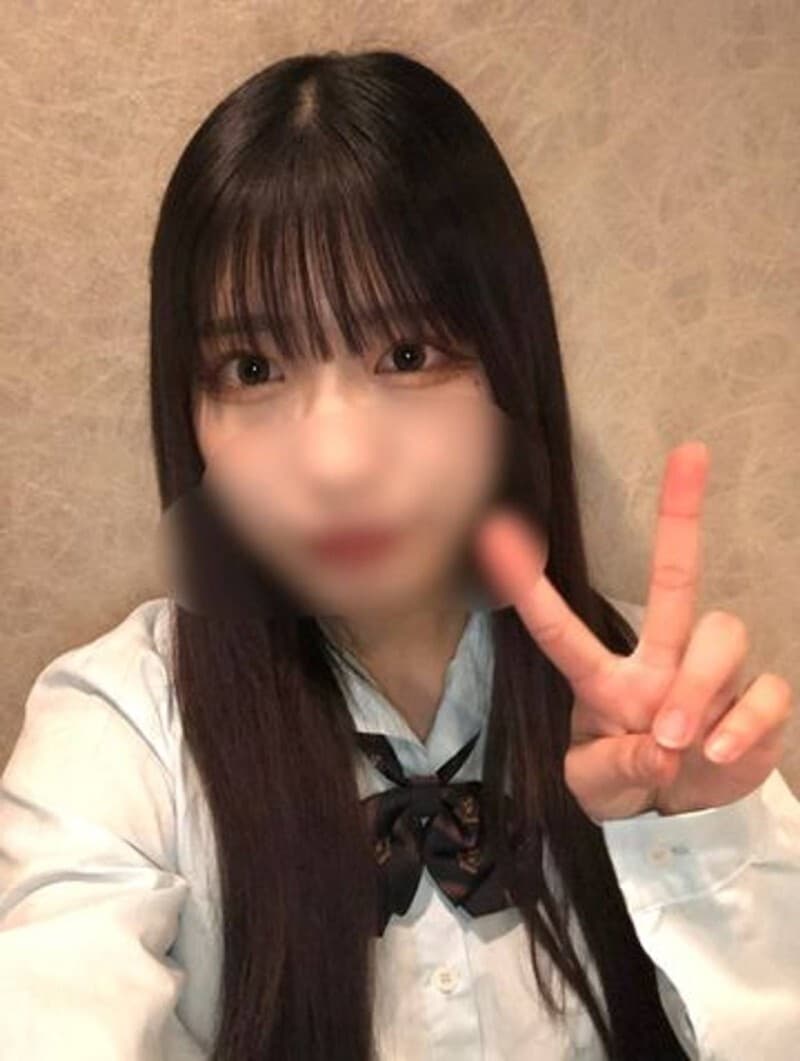 FC2-PPV-4822891 [Limited quantity] The biggest miracle of 2025... A secret rendezvous with an E-cup girl who looks just like Nozaka's Yoyuki! poster